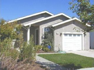 3025 Acton St, Berkeley, CA 94702 photo 1