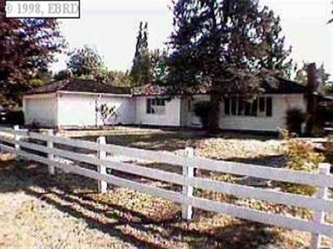 1018 Walnut Dr, Lafayette, CA 94549 photo 1