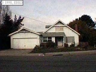 2335 Simas Ave, Pinole, CA 94564 photo 1