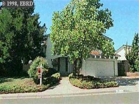 115 Iris Rd, Hercules, CA 94547 photo 1
