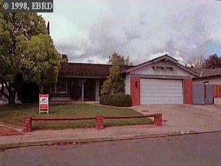 101 Begonia Ct, Martinez, CA 94553 photo 1