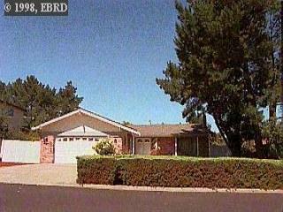 1228 Krona Ln, Concord, CA 94521 photo 1