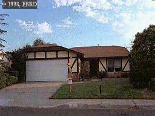 16 Sharon Dr, Pittsburg, CA 94565 photo 1