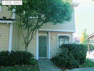 689 Center Ave, Martinez, CA 94553 photo 1