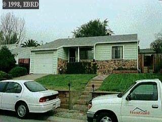2483 Hemlock Ave, Concord, CA 94520 photo 1