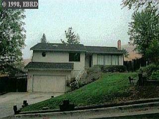 716 Daffodil Way, Concord, CA 94518 photo 1