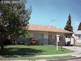 376 Murray Dr, Hayward, CA 94544 photo 1