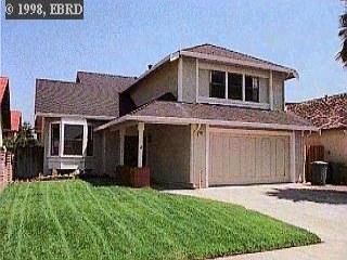 718 Crocus Dr, San Leandro, CA 94578 photo 1