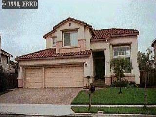 36325 Tunbridge Dr, Newark, CA 94560 photo 1