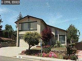 388 Sparrow Dr, Hercules, CA 94547 photo 1