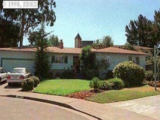 335 Summit Dr, Pinole, CA 94564 photo 1
