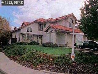103 Cortes Ct, Hercules, CA 94547 photo 1
