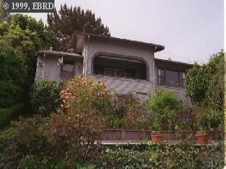 341 Virginia St, Crockett, CA 94525 photo 1