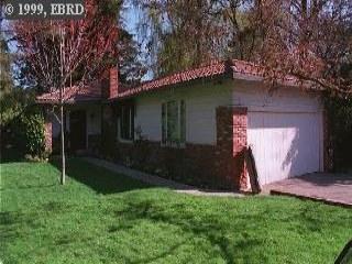 2 Hillcrest Dr, Orinda, CA 94563 photo 1