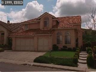 722 Turquoise Dr, Hercules, CA 94547 photo 1