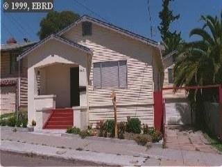 2022 E 27th St, Oakland, CA 94606 photo 1