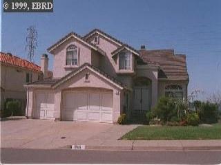725 Turquoise Dr, Hercules, CA 94547 photo 1