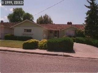 806 Vaqueros Ave, Rodeo, CA 94572 photo 1