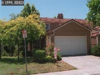 976 Valley Run, Hercules, CA 94547 photo 1