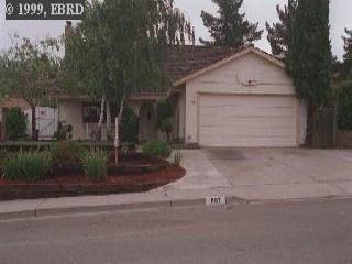 887 Tradewind Ln, Rodeo, CA 94572 photo 1