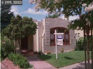 919 Brown St, Martinez, CA 94553 photo 1