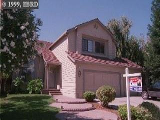 400 Greystone Dr, Antioch, CA 94509 photo 1