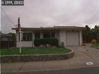 319 Calais Dr, Pinole, CA 94564 photo 1