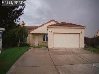 44 Lakespring Ct, Oakley, CA 94561 photo 1