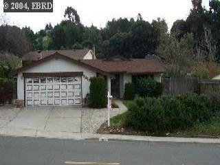 910 Viewpointe Blvd, Rodeo, CA 94572 photo 1