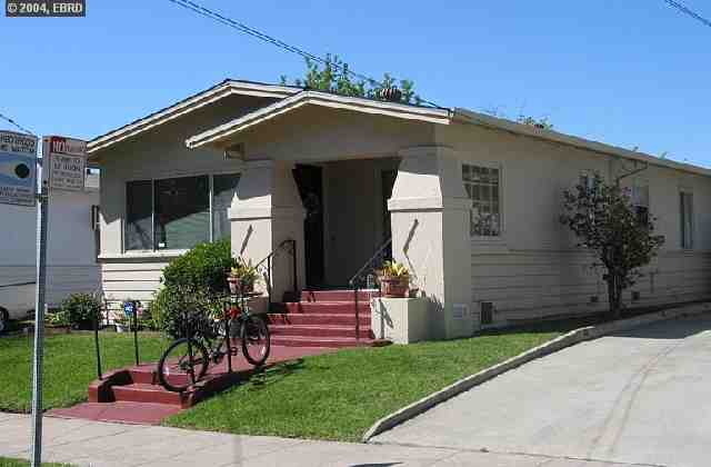 1129 Derby, Berkeley, CA 94702 photo 1