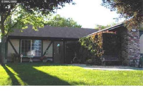 70 Sharon St, Bay Point, CA 94565 photo 1