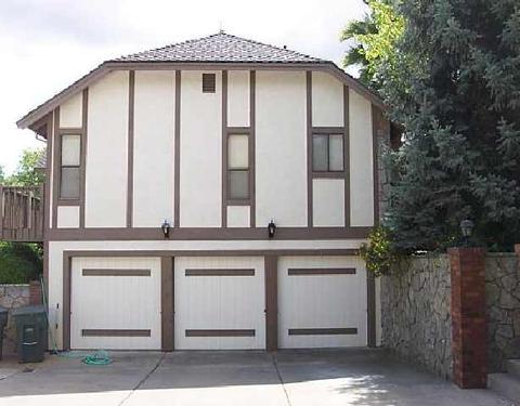 909 Ridge Dr, Concord, CA 94518 photo 1