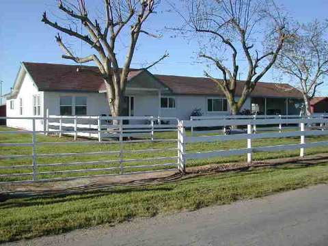 3100 Plainview Rd, Modesto, CA 95357 photo 1