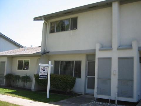 1771 Strawberry Ln, Milpitas, CA 95035 photo 1
