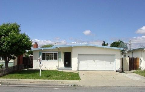 36674 Burdick St, Newark, CA 94560 photo 1