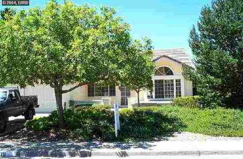 139 Shepard St, Hercules, CA 94547 photo 1