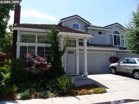 223 Oneil Cir, Hercules, CA 94547 photo 1