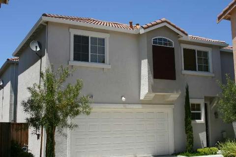 322 Accolade Dr, San Leandro, CA 94577 photo 1