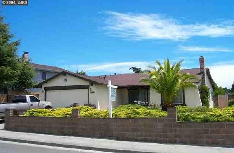 1076 Harbor Ct, Rodeo, CA 94572 photo 1