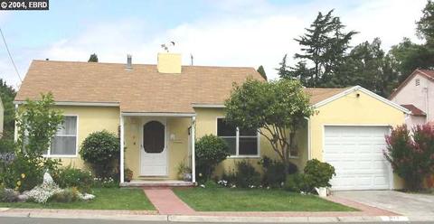 812 Pine St, Pinole, CA 94564 photo 1