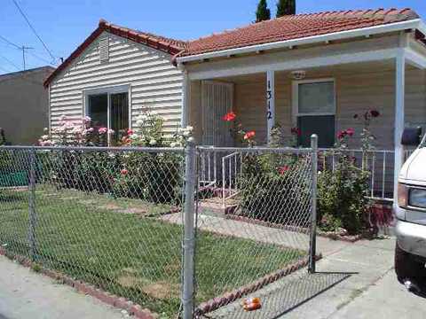 1312 D St, Hayward, CA 94541 photo 1