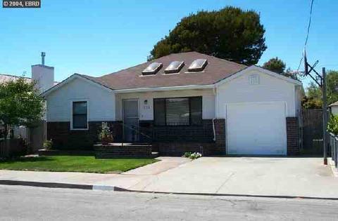 655 40th St, Richmond, CA 94805 photo 1