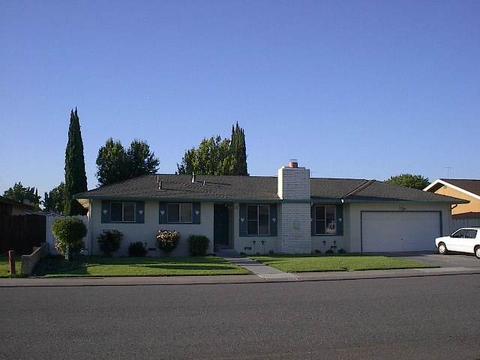 455 Ericwood, Manteca, CA 95336 photo 1