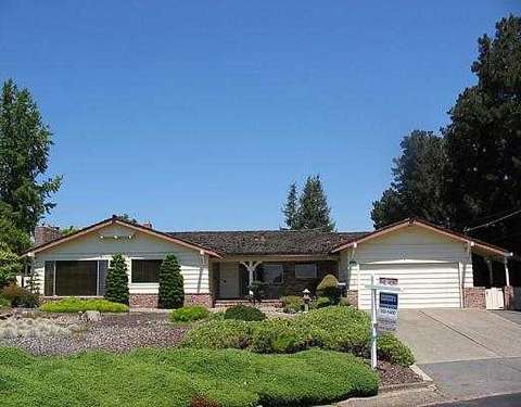 18031 Reamer Rd, Castro Valley, CA 94546 photo 1