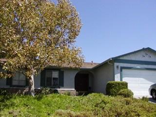 2140 Chestnut Dr, Pittsburg, CA 94565 photo 1