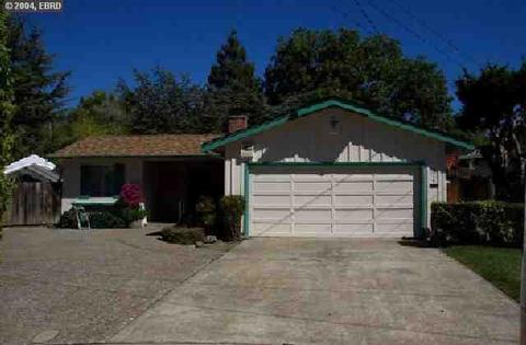 2316 Julia Ct, Pinole, CA 94564 photo 1
