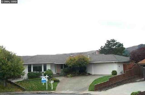 296 N Sandringham, Moraga, CA 94556 photo 1