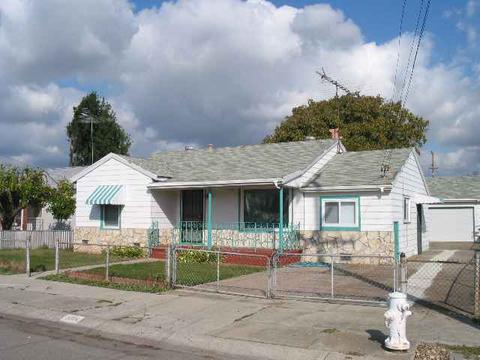1004 Frederick Rd, San Leandro, CA 94577 photo 1