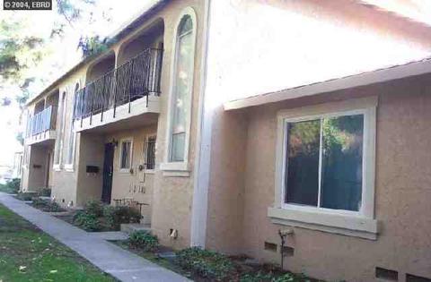 30 Meadowbrook Ave, Pittsburg, CA 94565 photo 1