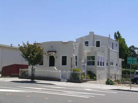 945 D St, Hayward, CA 94541 photo 1